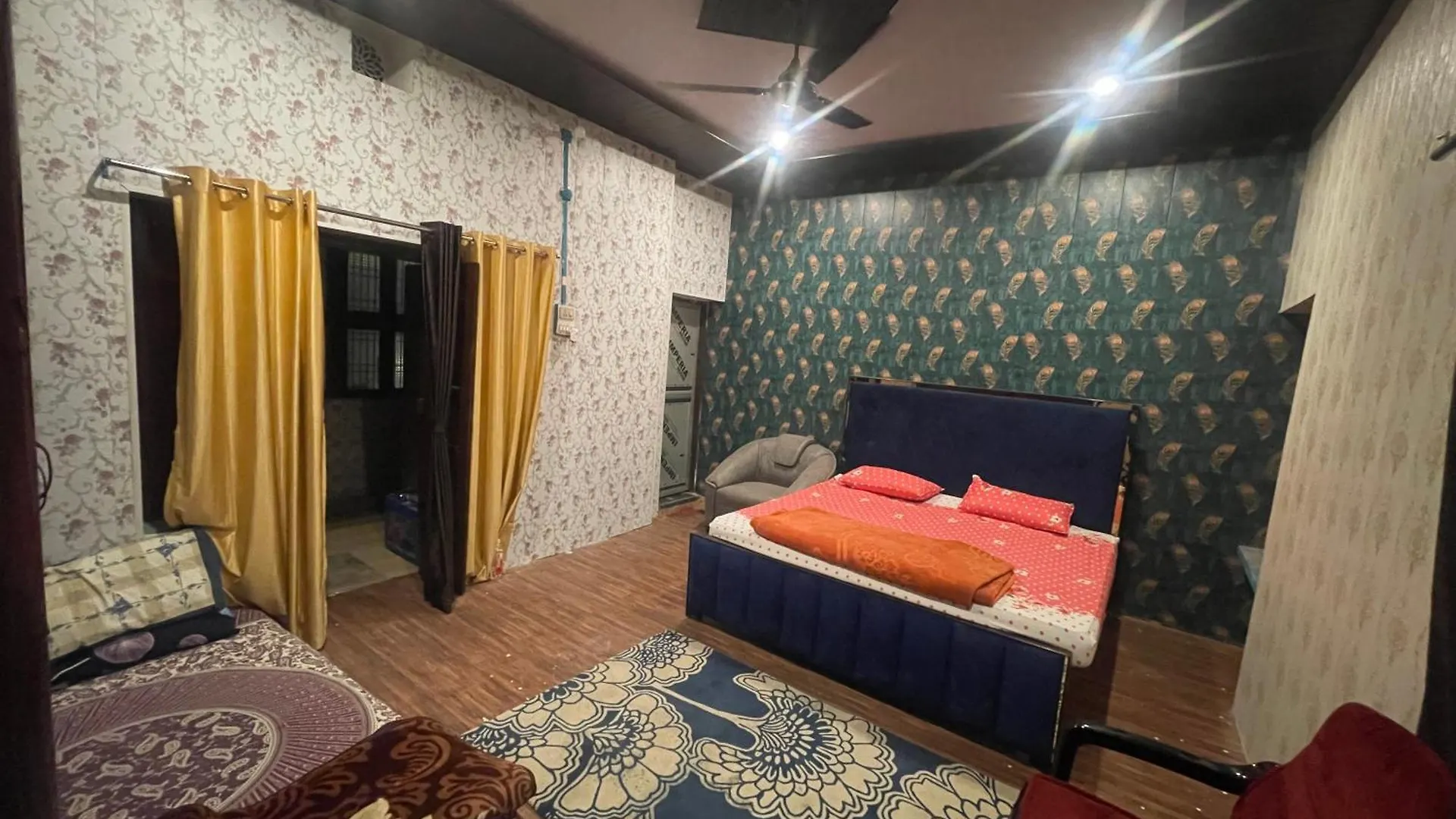Swastik Home Stay Ravindpuri Varanasi