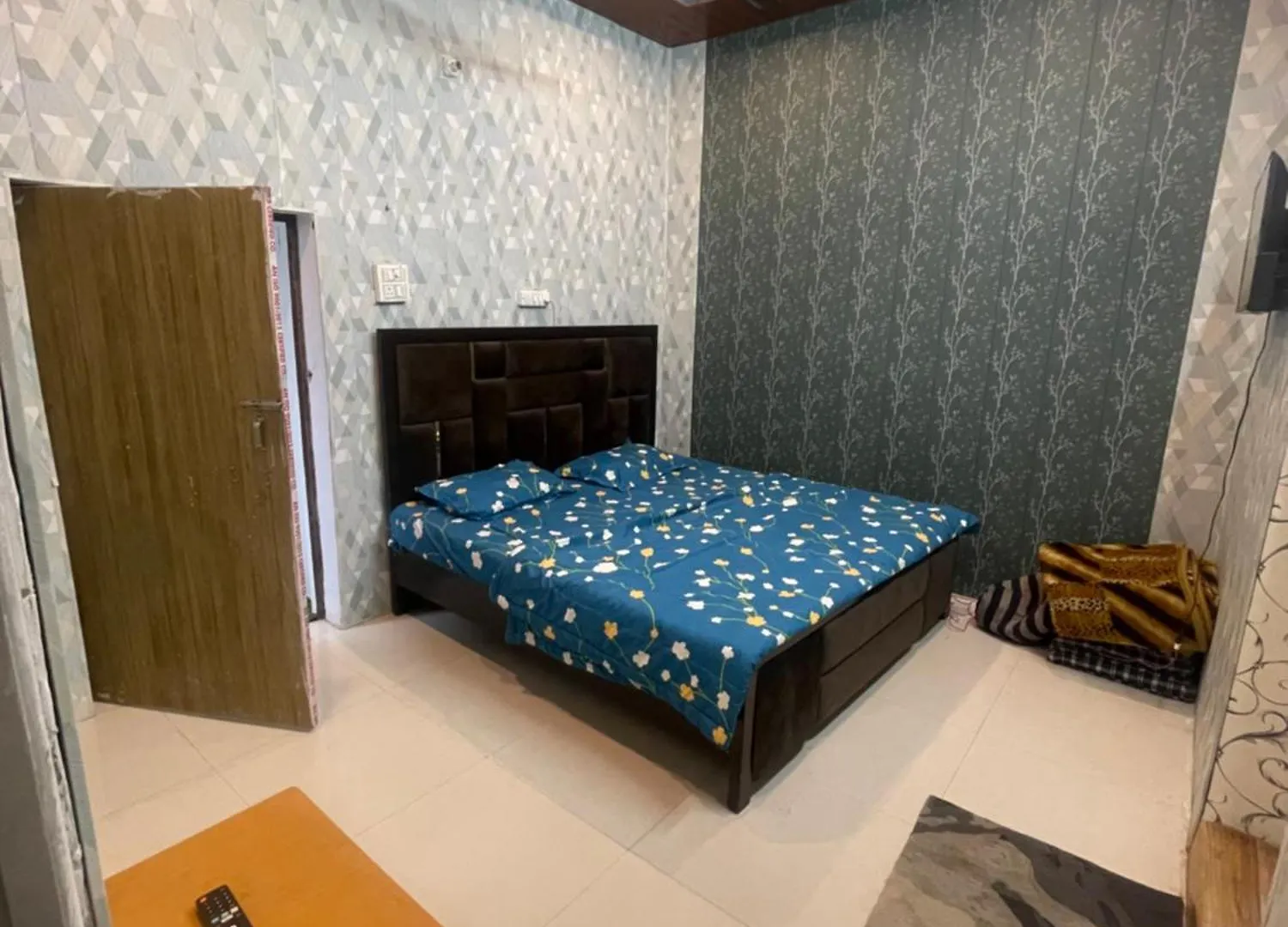 Swastik Home Stay Ravindpuri Varanasi